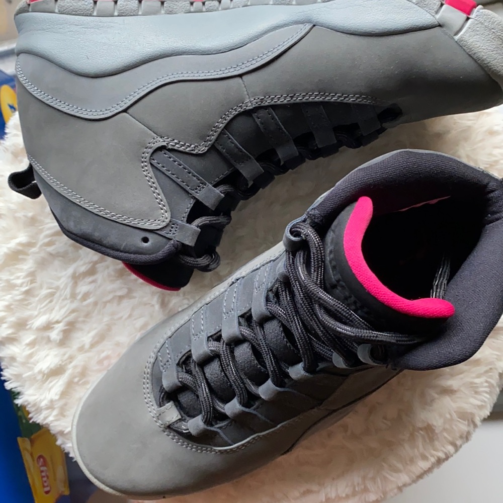 Air Jordan 10 - Picture 2 of 4